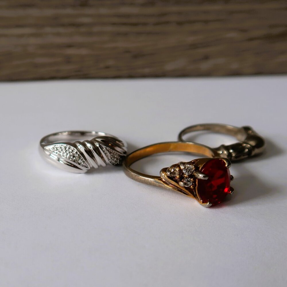 3 Pc Men's Ring Bundle Mixed Gold Silver Tone Sizes 6-9.75 - Picture 5 of 10